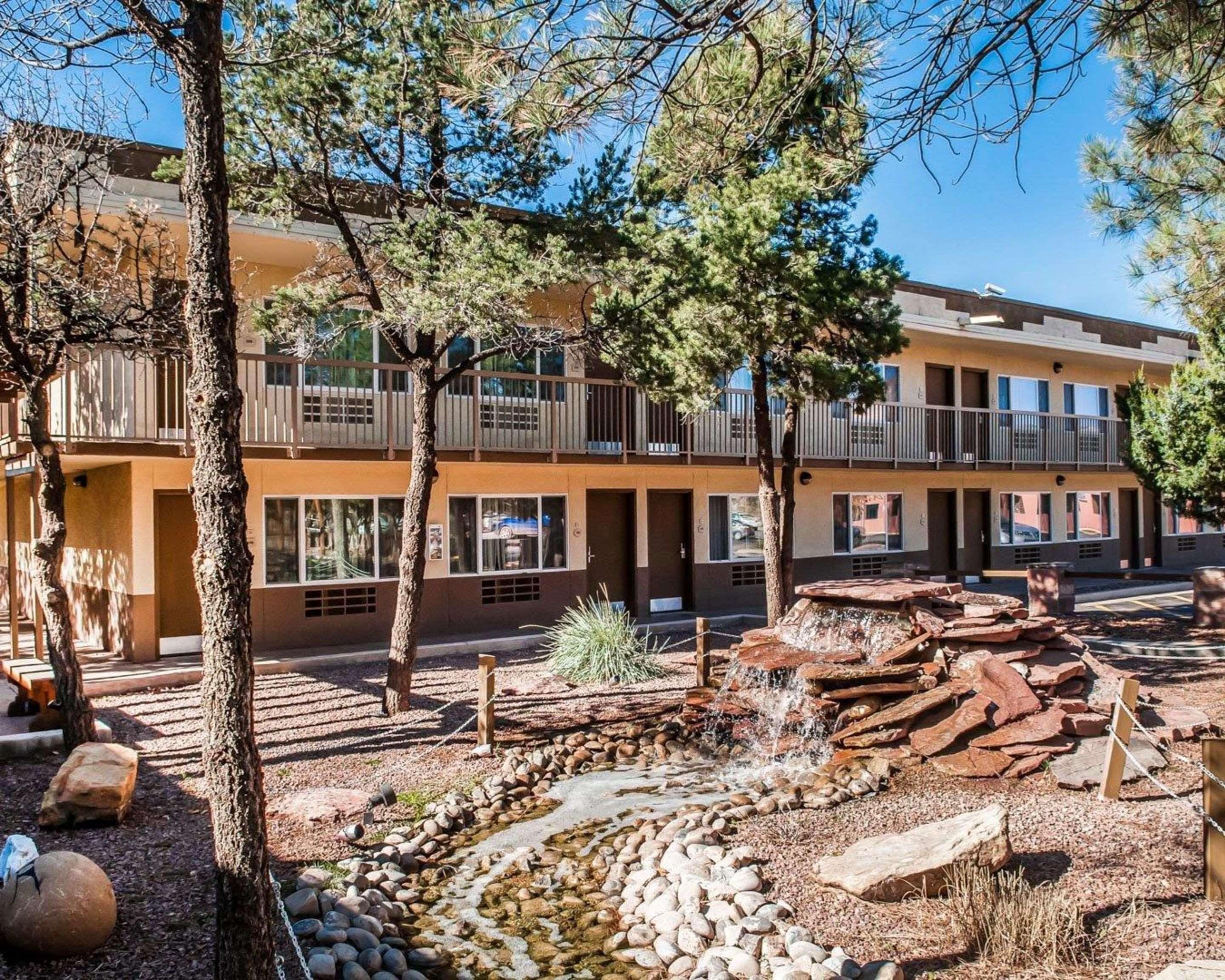Quality Inn Navajo Nation Capital Window Rock Exterior photo