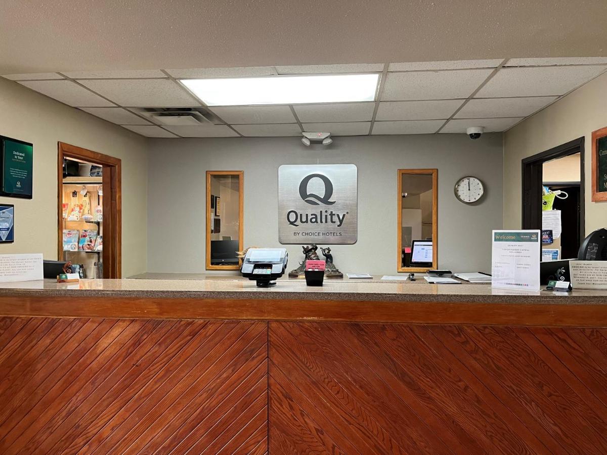 Quality Inn Navajo Nation Capital Window Rock Exterior photo
